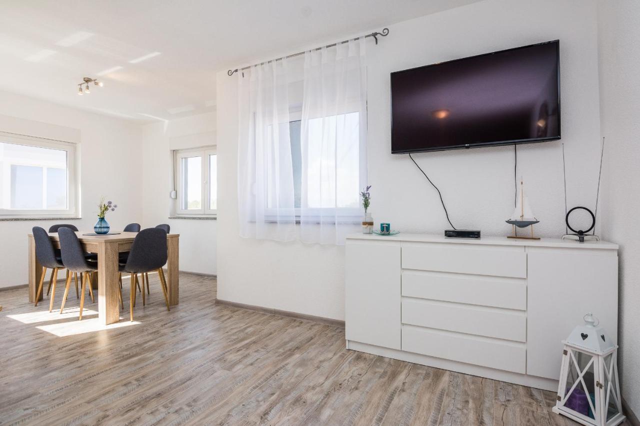 Apartments Krpan Vir Dış mekan fotoğraf
