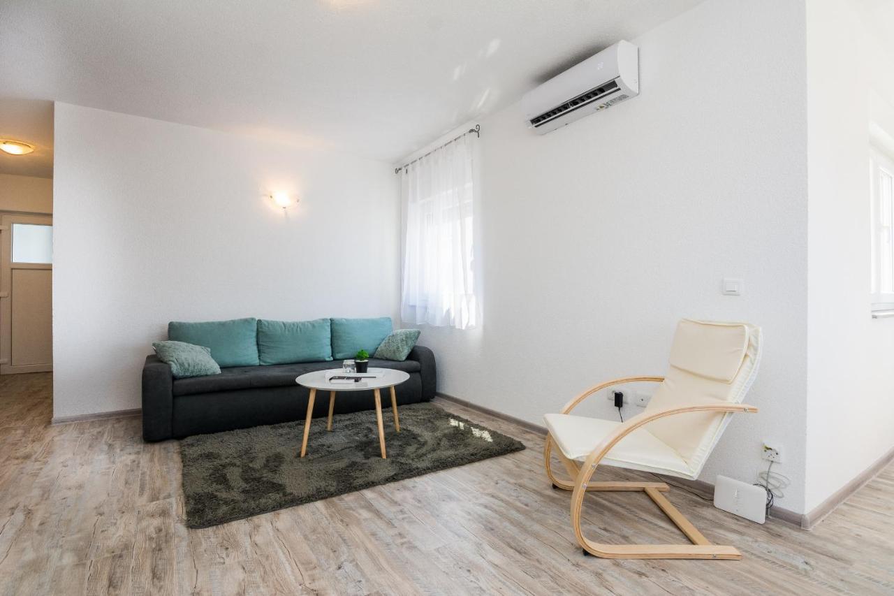 Apartments Krpan Vir Dış mekan fotoğraf