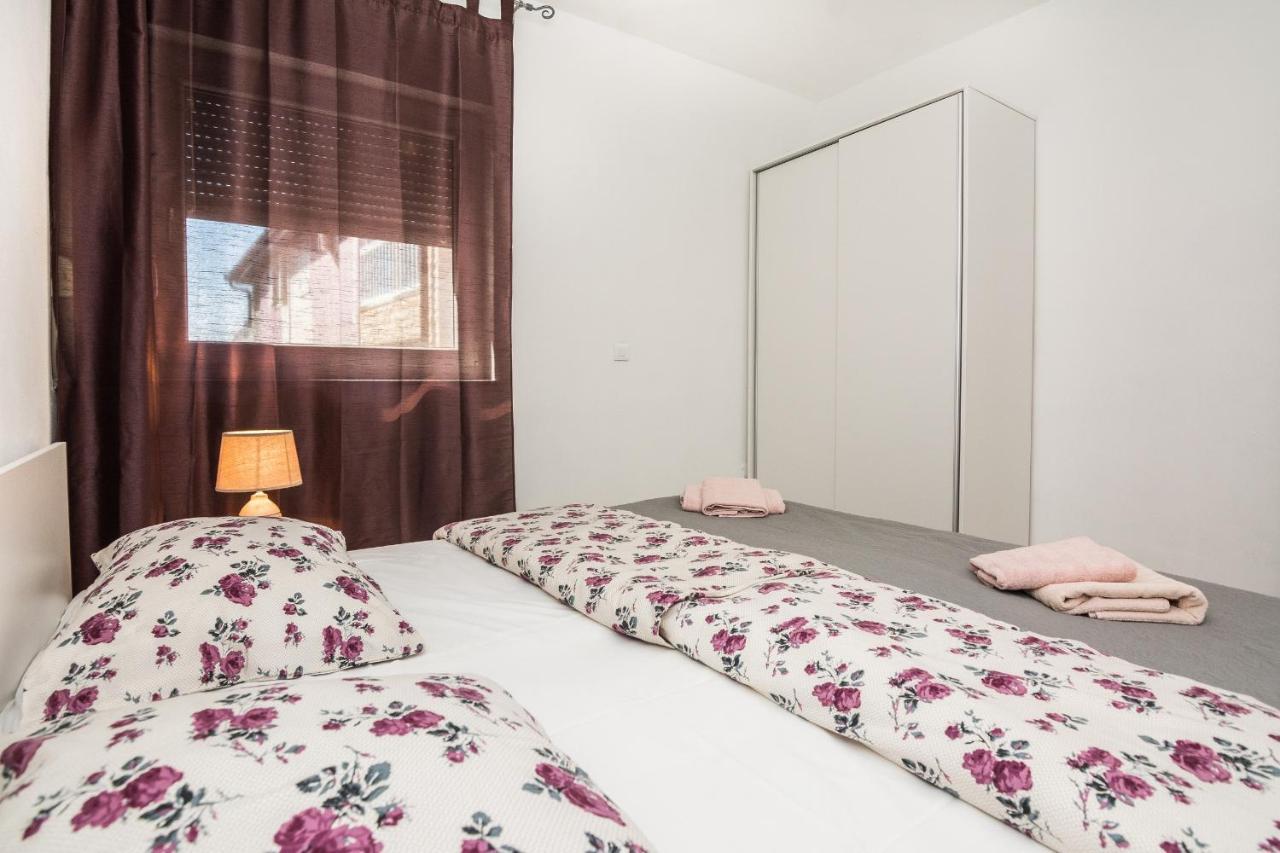 Apartments Krpan Vir Dış mekan fotoğraf