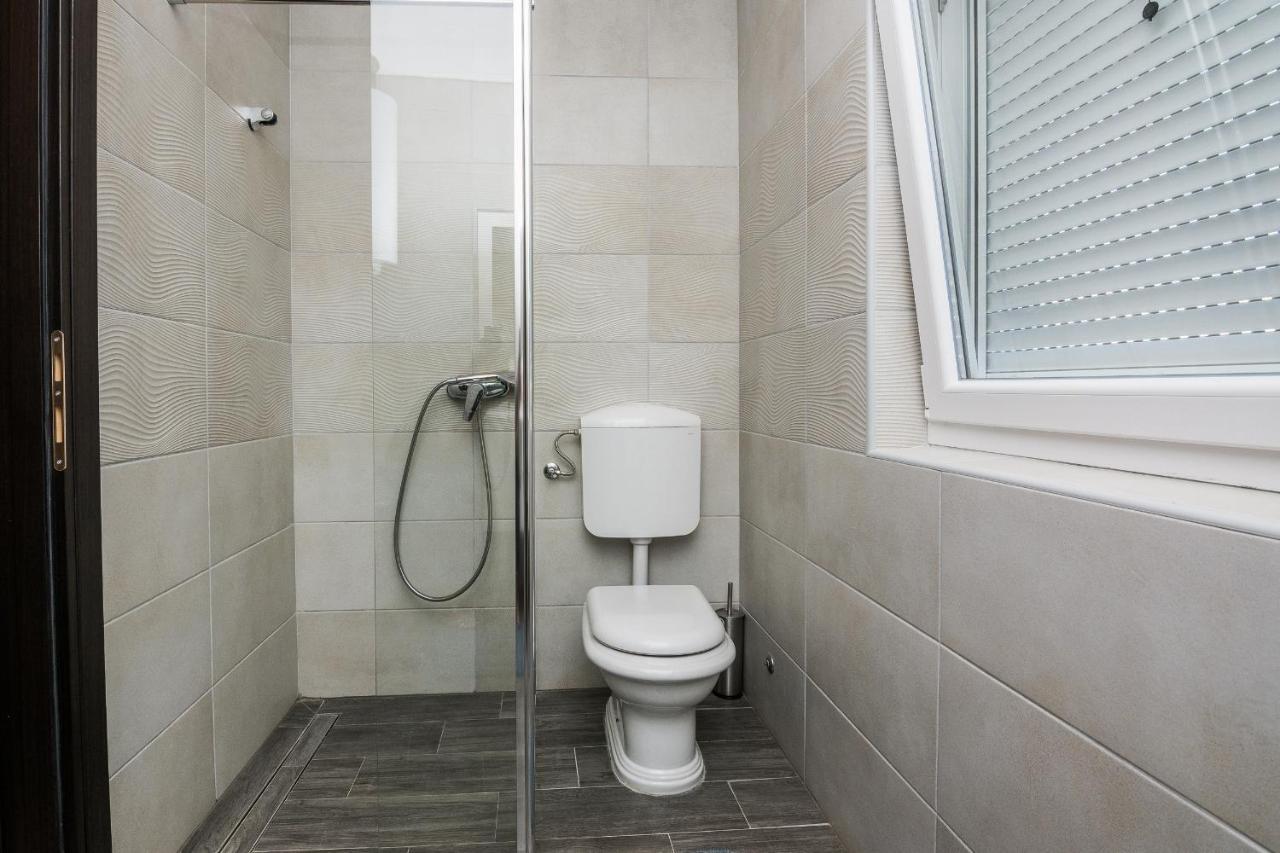 Apartments Krpan Vir Dış mekan fotoğraf