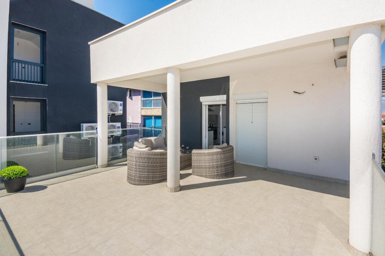 Apartments Krpan Vir Dış mekan fotoğraf