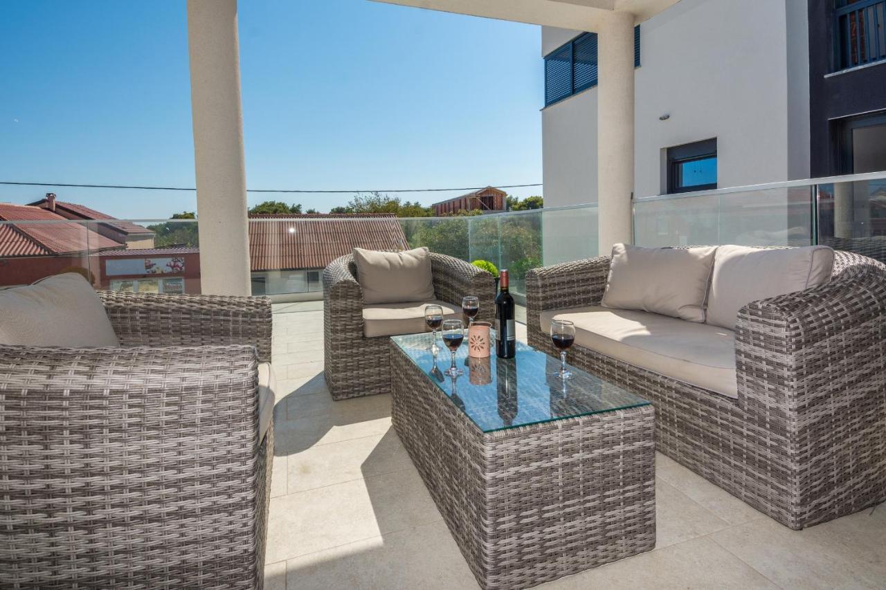 Apartments Krpan Vir Dış mekan fotoğraf