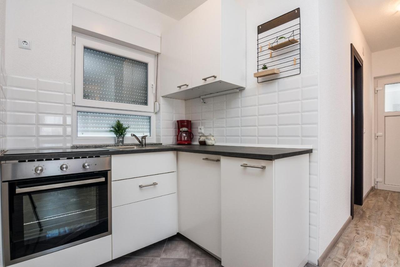 Apartments Krpan Vir Dış mekan fotoğraf